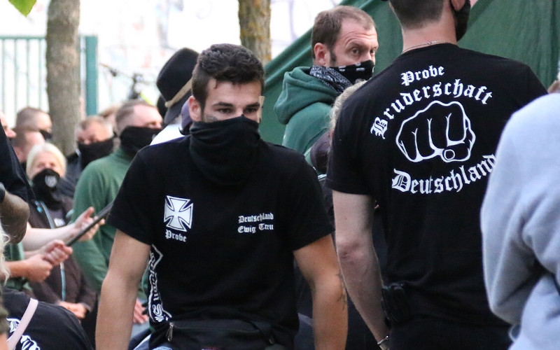 Ganz im Stil der Rockerszene: Für Probemitglieder der Bruderschaft Deutschland gibt es eine eigene Kluft.